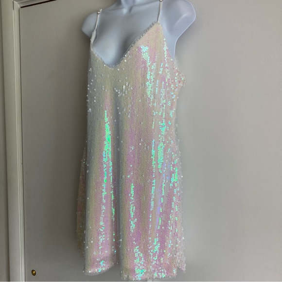 Lulu’s Mirrorball White Iridescent Sequin Mini Dress, Sz XL - Picture 4 of 16
